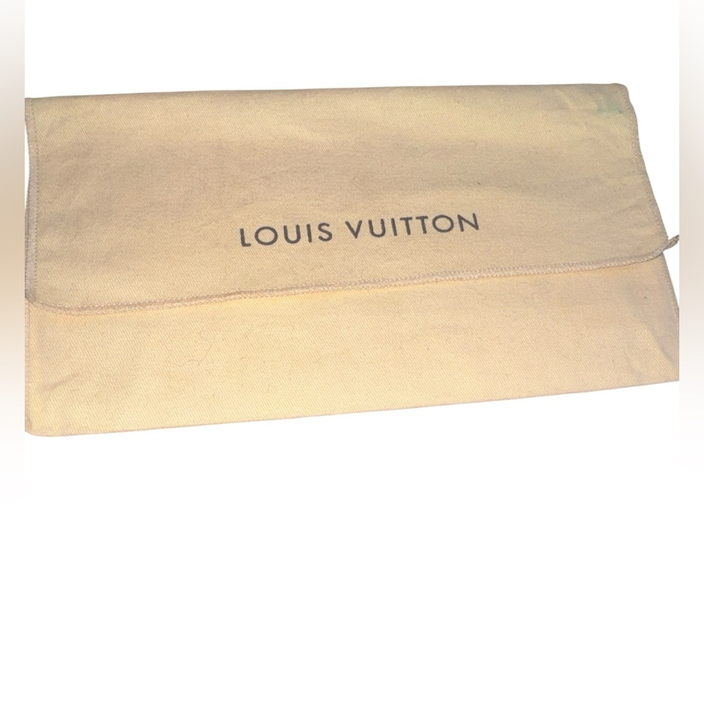 Louis Vuitton Pink Epi Blooming Flowers Zippy Wallet - Picture 16 of 16